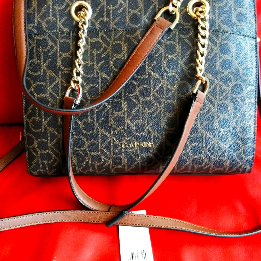 Bags - Picture 3 of 5